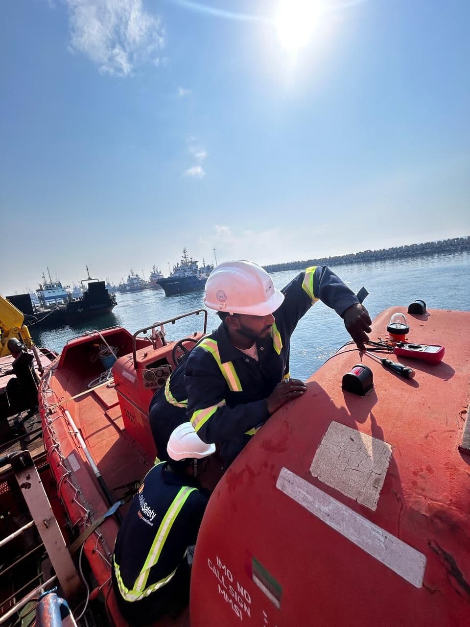 lifeboat inspection illustration dark
